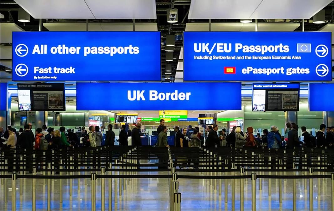 migracion aeropuerto EU